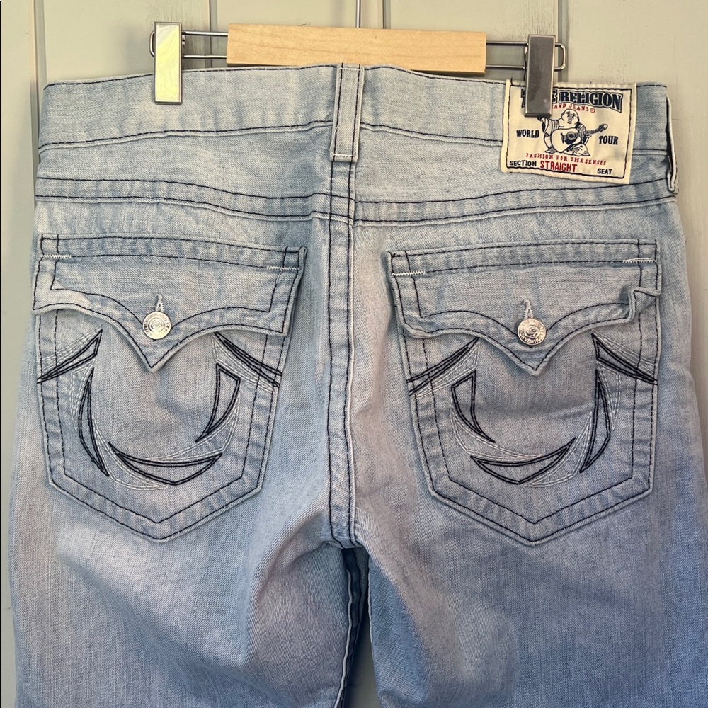 True Religion Straight Leg Men’s Jeans Light Wash Size 36